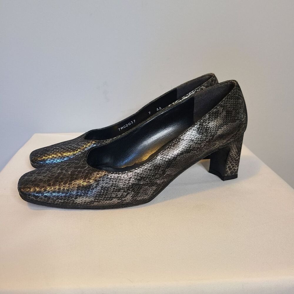 Vintage Stuart Weitzman Shoe Size 7 Block Heel Sq… - image 3